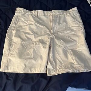 Vineyard vines dress shorts
